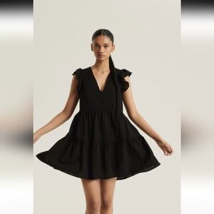 H&M Black Flutter-sleeved throw-on dress size L Nwt